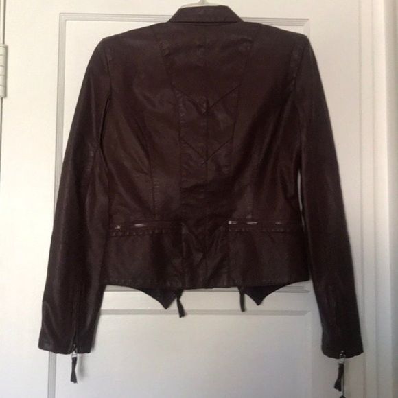 BLANK NYC Dark Wine Vegan Faux Leather Zipper - Picture 4 of 8